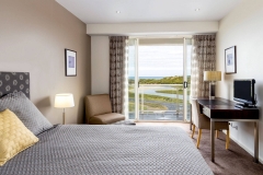 1_1-bedroom-spa-Apartment08