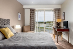 1_1-bedroom-spa-Apartment09