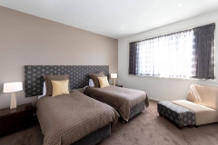 3-br-luxury-spa-ap08