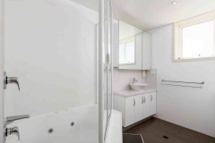 3-br-luxury-spa-ap13