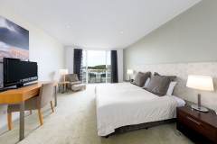 Queen-Bedroom-