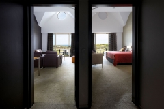Twin-Room-04