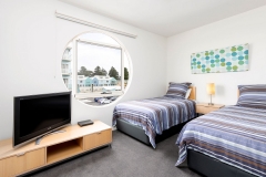2-br-seaside-spa-apa05