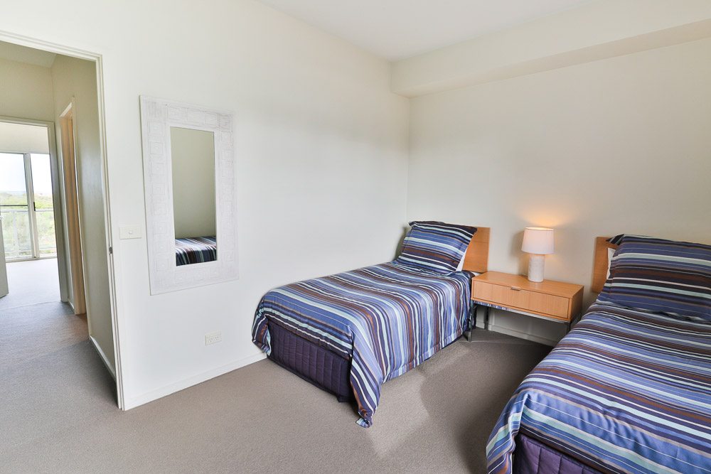 Three bedroom sea-side spa apartment